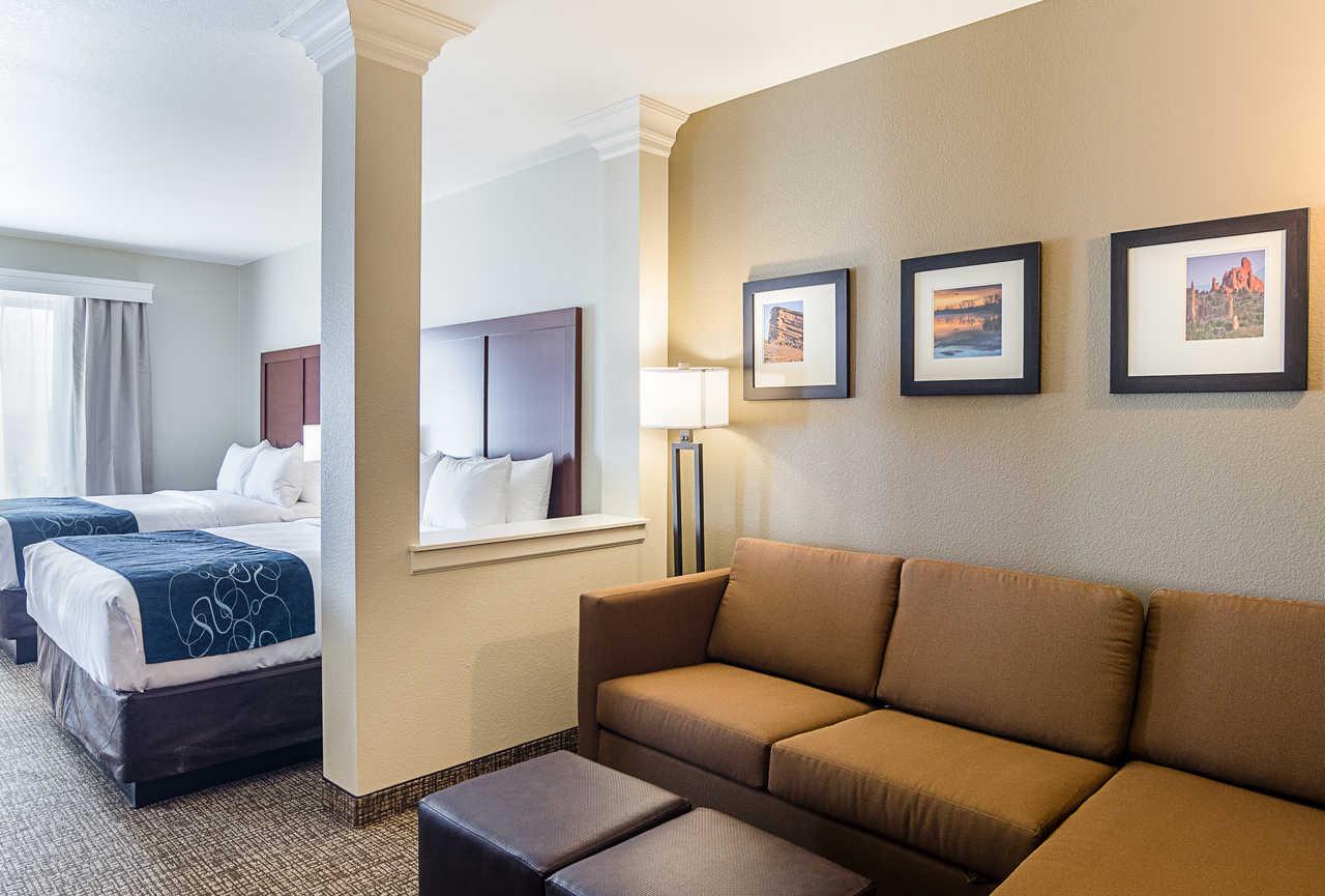 Comfort Suites Near Denver Downtown Экстерьер фото