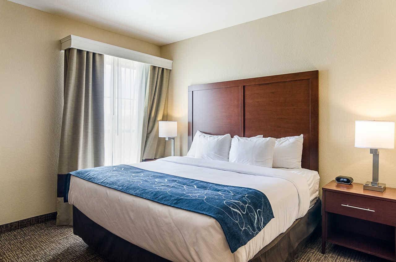 Comfort Suites Near Denver Downtown Экстерьер фото