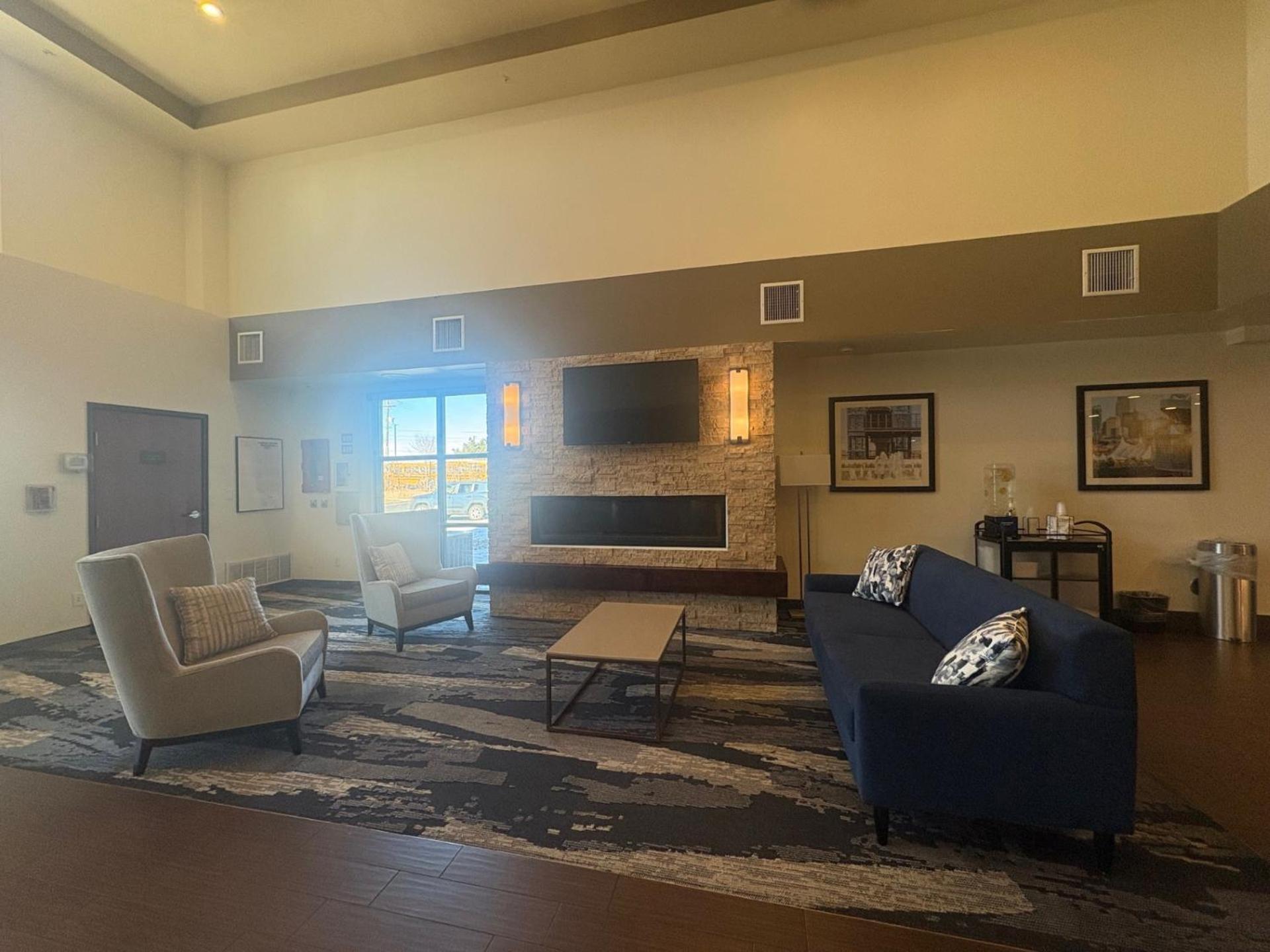 Comfort Suites Near Denver Downtown Экстерьер фото