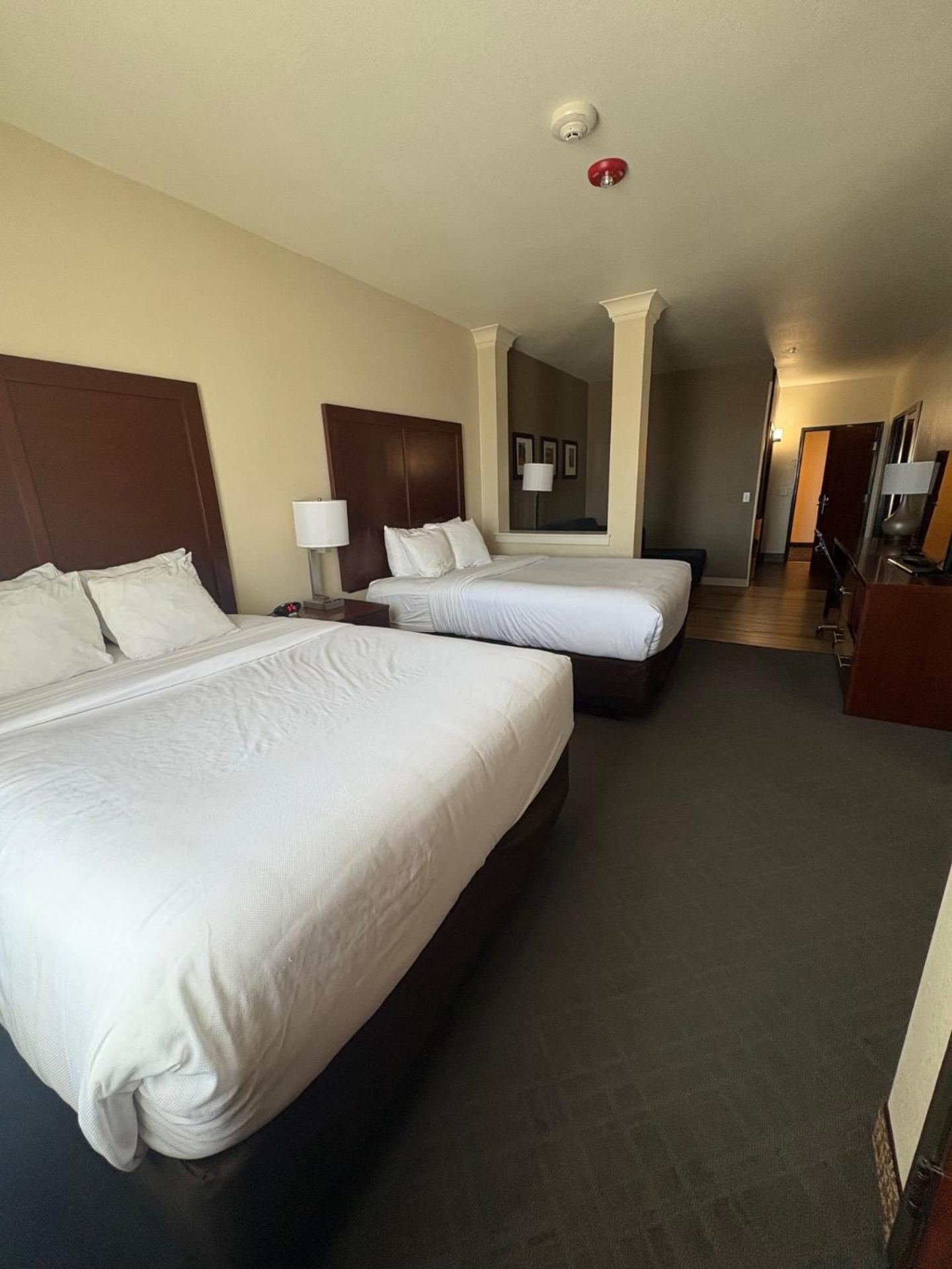 Comfort Suites Near Denver Downtown Экстерьер фото